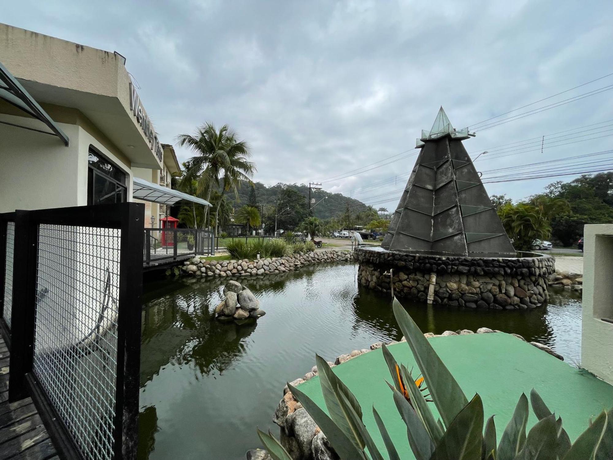 Condominio Wembley Tenis Praia Das Toninhas J406 Ubatuba Luaran gambar